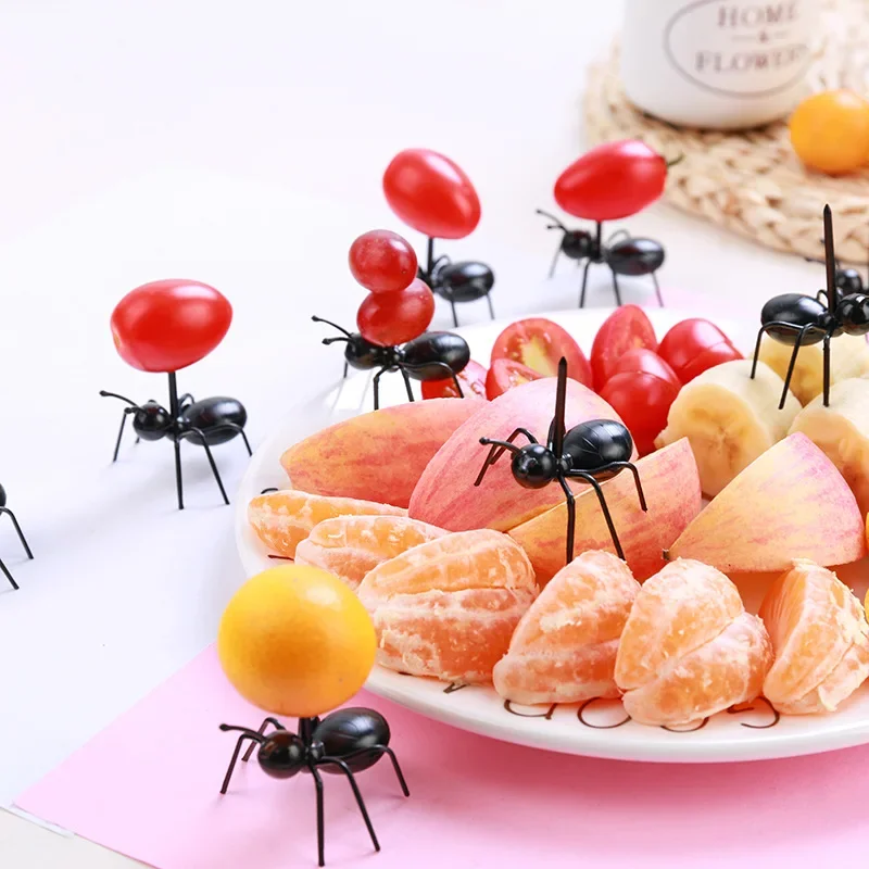 Food Snacks That Are Black - 112 ピース/セット黒アリつまようじフルーツフォークケーキデザートスナックアリ型食品フォークキッチンツール