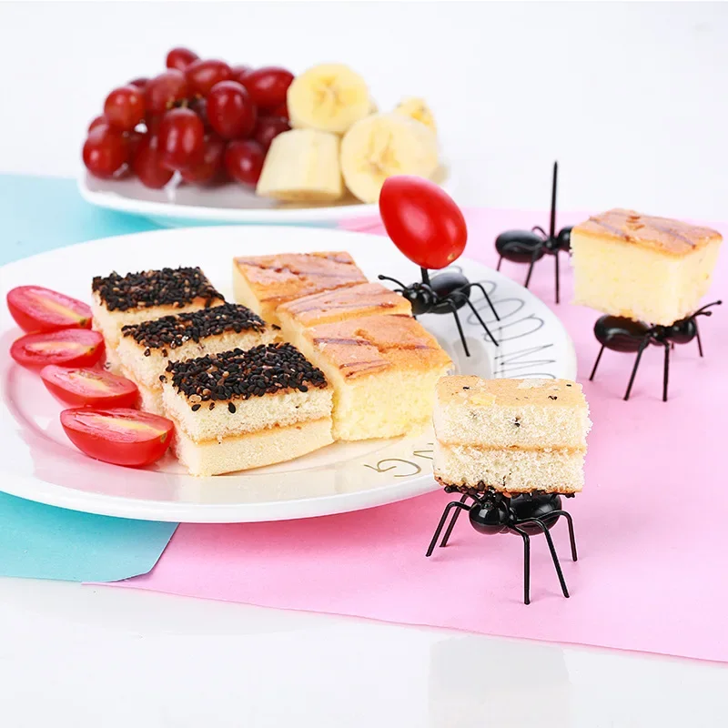 112 ピース/セット黒アリつまようじフルーツフォークケーキ - Food Snacks That Are Black のレビューと価格